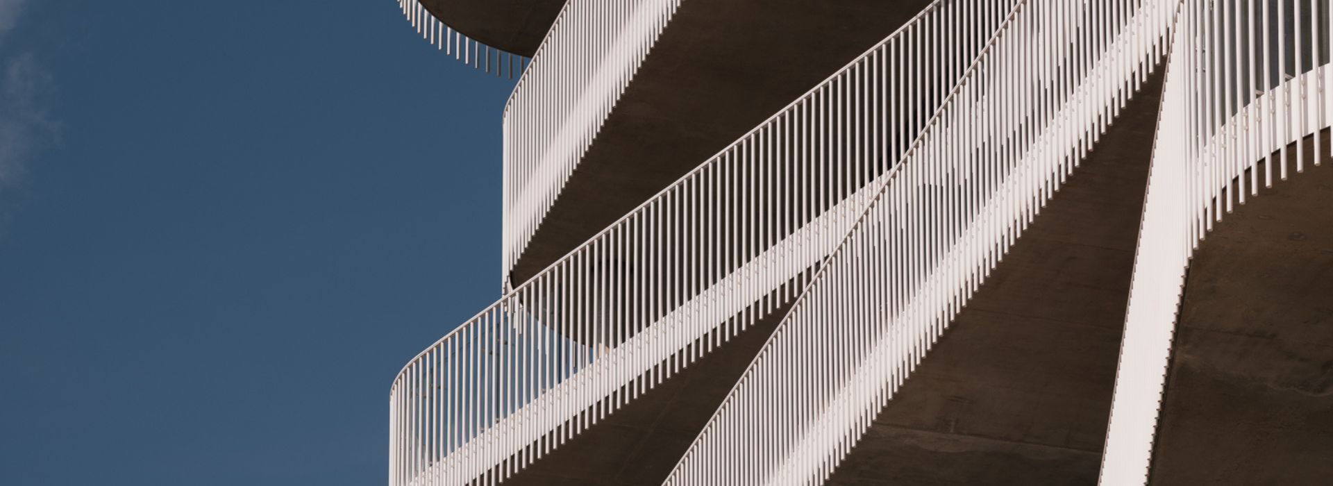 Worthing’s new landmark 15 storey tower made possible by Leviat’s Halfen HIT balcony connectors